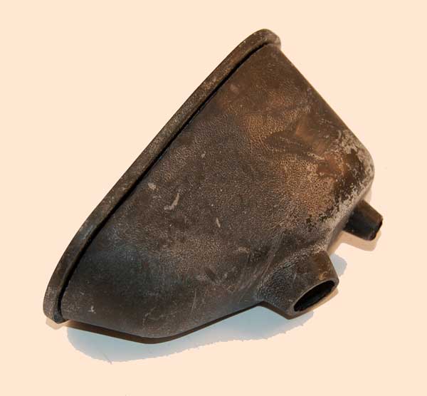 Headlamp rubber cover O.I.F. A65 and Triumph 1971-72