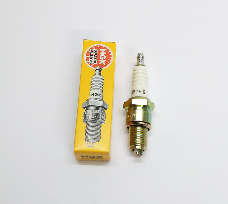 Norton Twins spark plug BP7ES