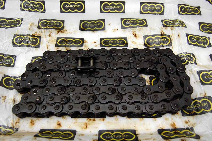 Rear chain 102 LINKS with split link Regina quality