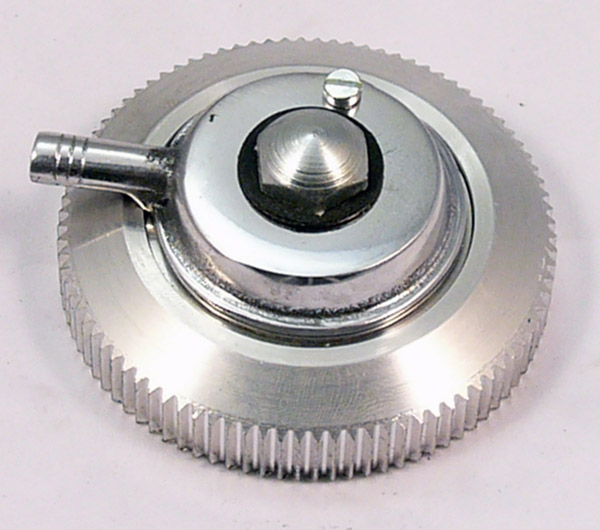 End cover screw on competition breather type