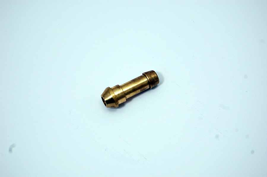 Spigot for petrol tap 7/16 nut 1/4 pipe use with nut PTF004