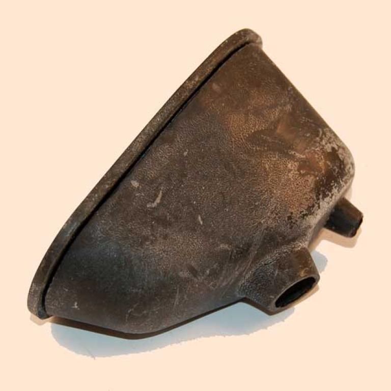 Headlamp rubber cover O.I.F. A65 and Triumph 1971-72