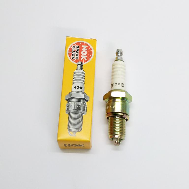 Norton Twins spark plug BP7ES
