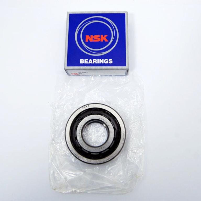 Special 3 piece Triumph main roller bearing T140 late