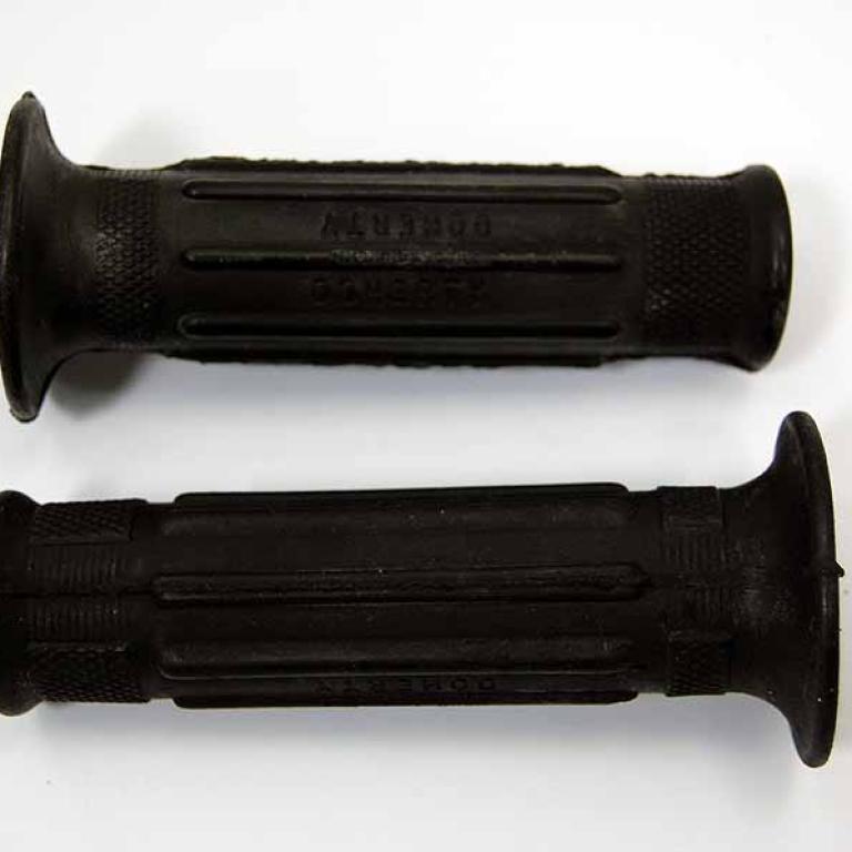 Doherty handle bar grip pair