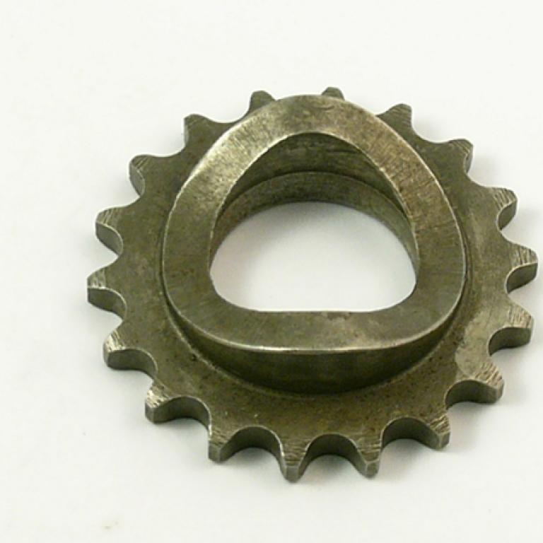 18T engine sprocket 2 lobe swingarm type