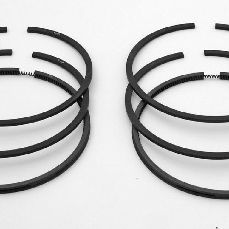 T140 + 20 ring set Goetze made in Germany