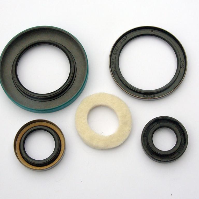 A50 A65 oil seal set 1962-1968